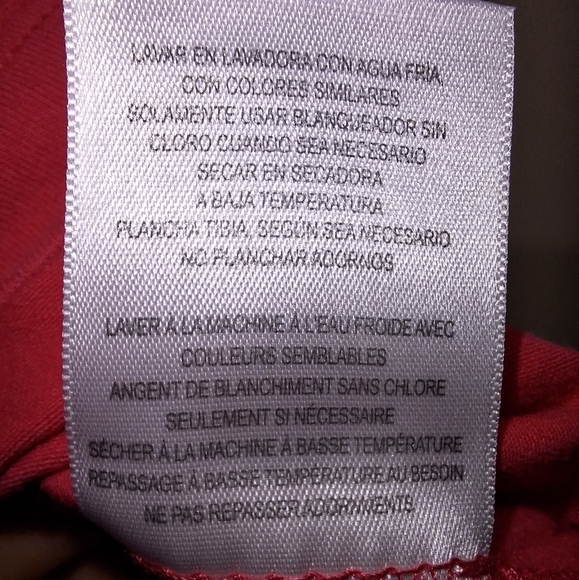 Alfred Dunner 3/4 sleeve pink tunic top with embroidery in a medium petite. - Picture 5 of 9